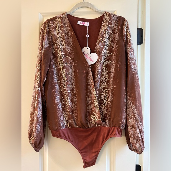 Buddy Love Tops - Buddy Love Bodysuit Rust/Gold NWT Sz Medium